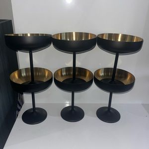 Six Black and gold goblets - 10.2 oz